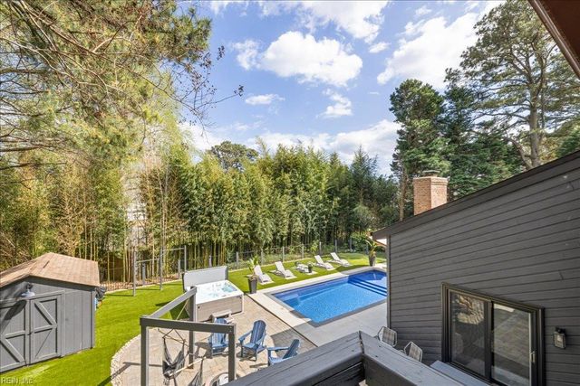 2504 Sevilla CT, Virginia Beach, VA 23456