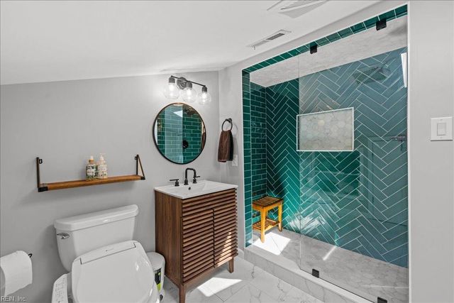 2504 Sevilla CT, Virginia Beach, VA 23456