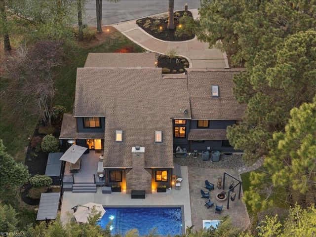 2504 Sevilla CT, Virginia Beach, VA 23456