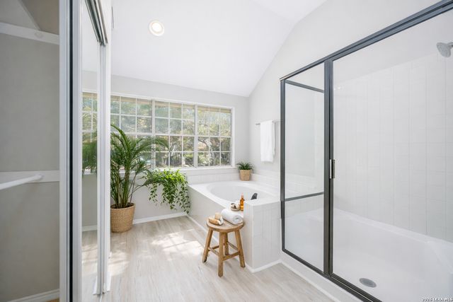 17911 Winter Hl, San Antonio, TX 78258