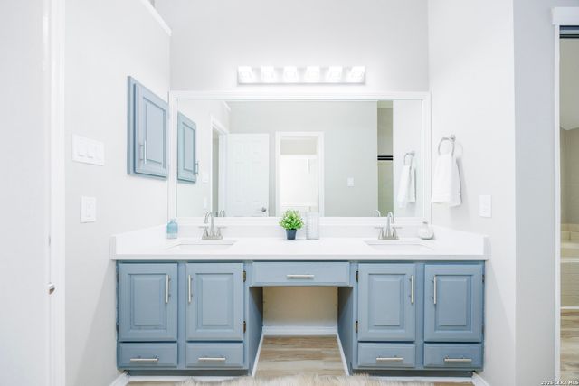 17911 Winter Hl, San Antonio, TX 78258