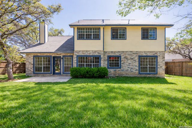 17911 Winter Hl, San Antonio, TX 78258