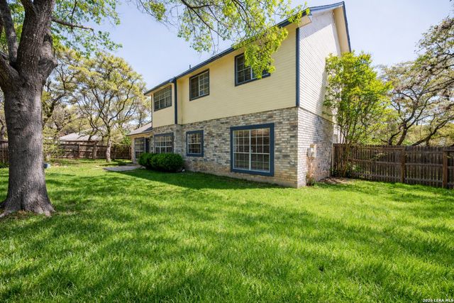 17911 Winter Hl, San Antonio, TX 78258