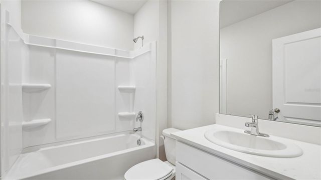 5423 SILVER MOONLIGHT DRIVE, Palmetto, FL 34221
