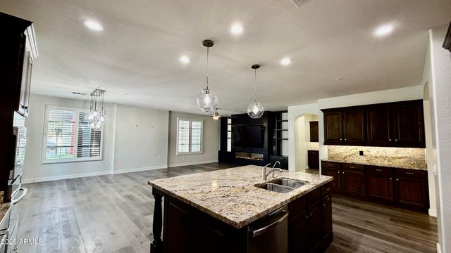 1777 W OCOTILLO Road 5, Chandler, AZ 85248