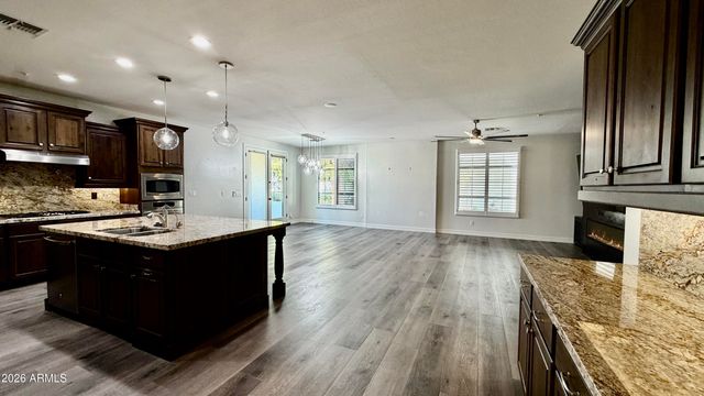 1777 W OCOTILLO Road 5, Chandler, AZ 85248
