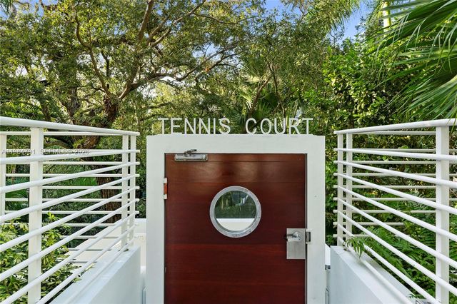 2627 S Bayshore Dr 1408, Miami, FL 33133