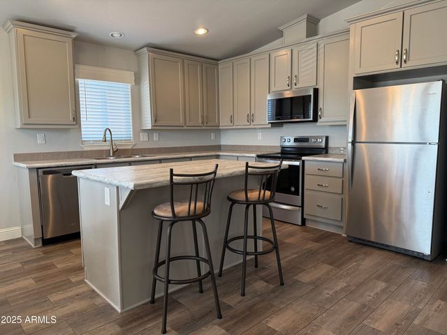 2501 W Wickenburg Way -- 335, Wickenburg, AZ 85390