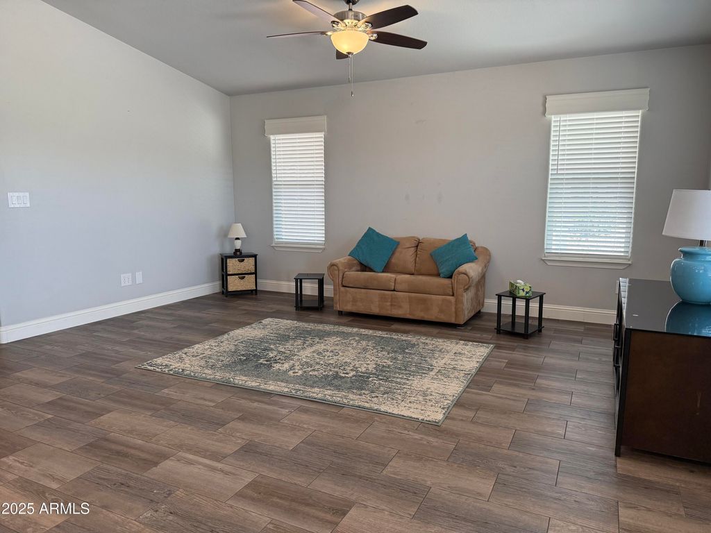 2501 W Wickenburg Way -- 335, Wickenburg, AZ 85390 — photo 5