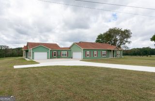 192 Hawk Road, Newnan, GA 30263