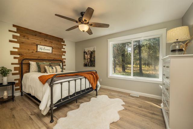 21411 N Spotted Rd, Deer Park, WA 99006