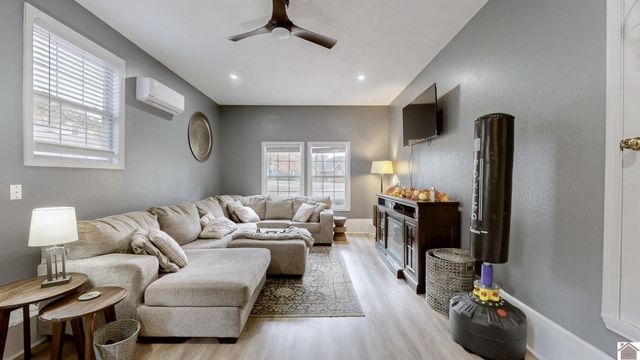 2214 Carol Drive, Murray, KY 42071