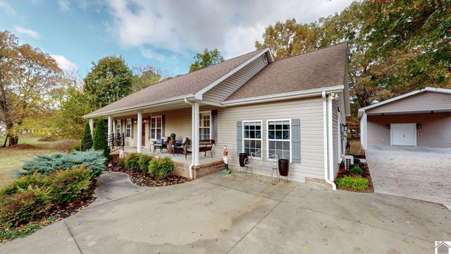 2214 Carol Drive, Murray, KY 42071
