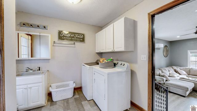 2214 Carol Drive, Murray, KY 42071