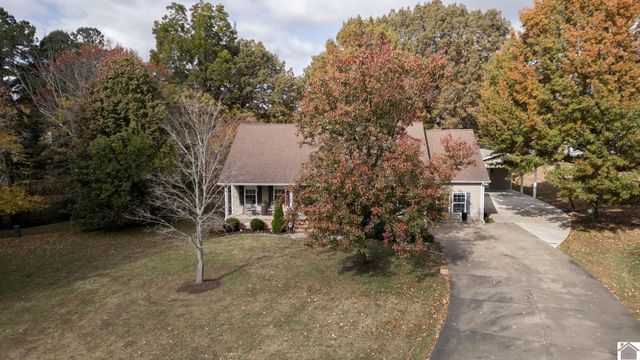 2214 Carol Drive, Murray, KY 42071