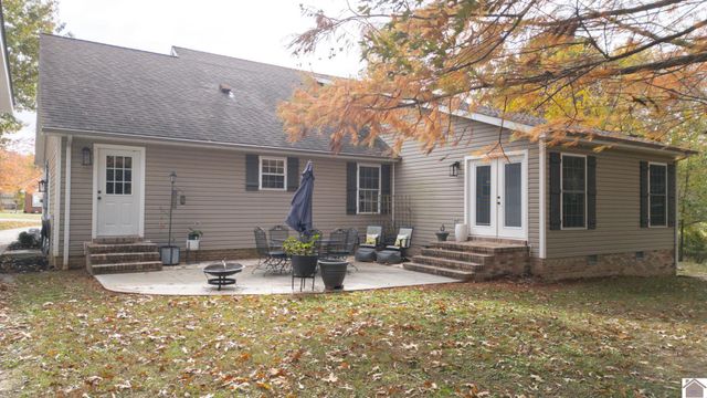 2214 Carol Drive, Murray, KY 42071