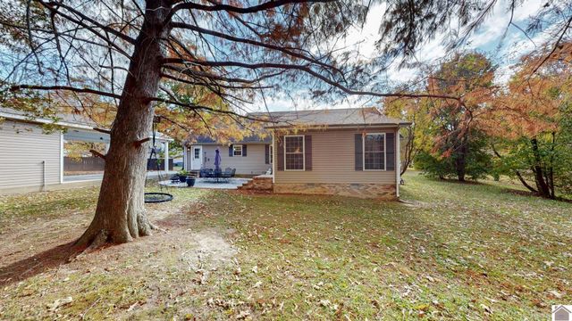 2214 Carol Drive, Murray, KY 42071