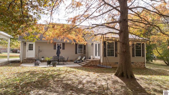 2214 Carol Drive, Murray, KY 42071