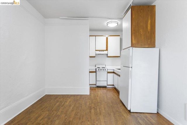 498 25th Street, Oakland, CA 94612