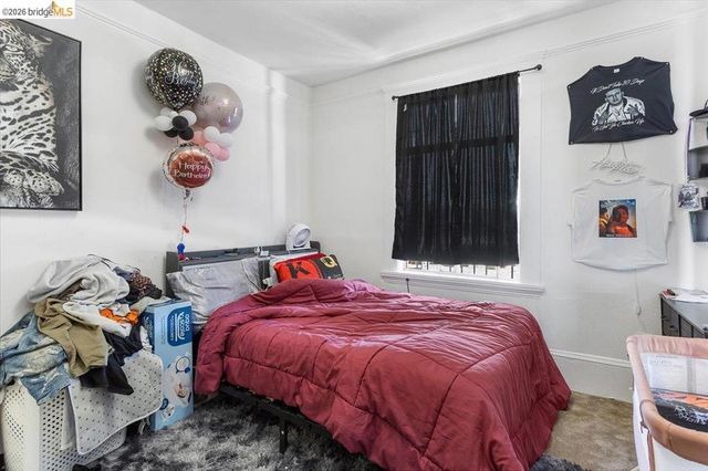 498 25th Street, Oakland, CA 94612