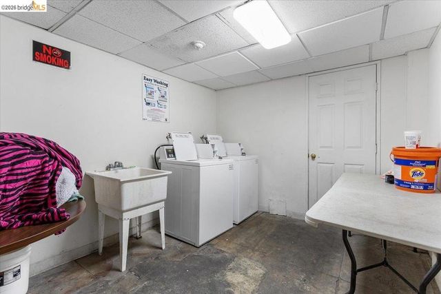 498 25th Street, Oakland, CA 94612