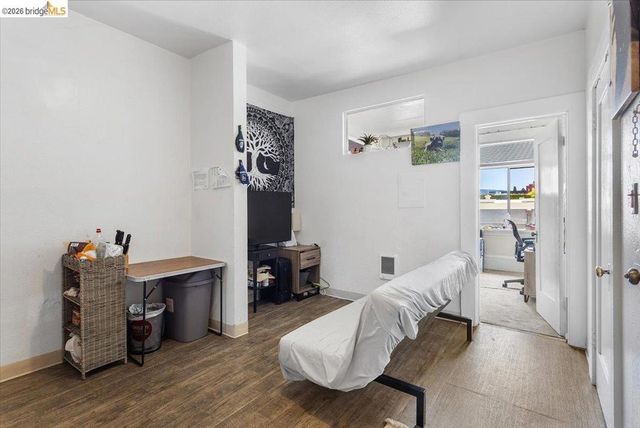 498 25th Street, Oakland, CA 94612