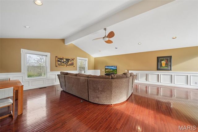 2332 Mickey Drive, High Ridge, MO 63049