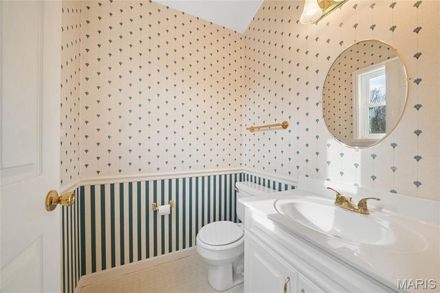 2332 Mickey Drive, High Ridge, MO 63049