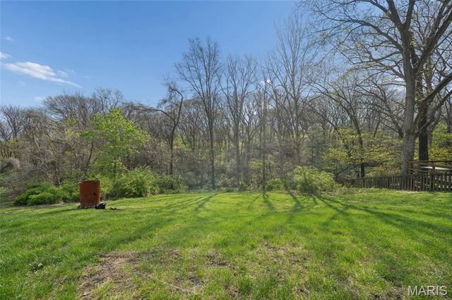 2332 Mickey Drive, High Ridge, MO 63049