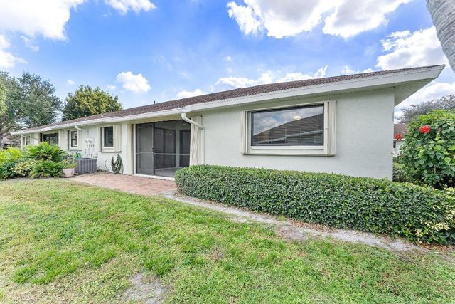 9840 Chestnut Tree Terrace A, Boynton Beach, FL 33436