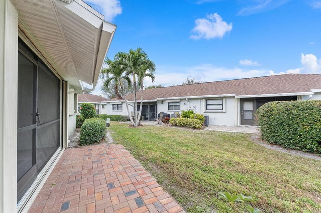 9840 Chestnut Tree Terrace A, Boynton Beach, FL 33436