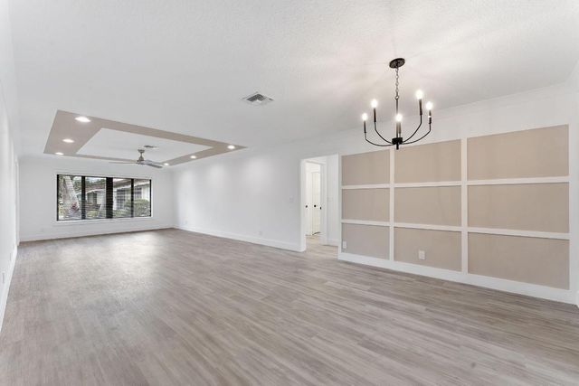 9840 Chestnut Tree Terrace A, Boynton Beach, FL 33436