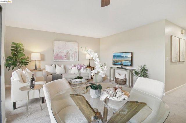 16363 Saratoga St 202E, San Leandro, CA 94578