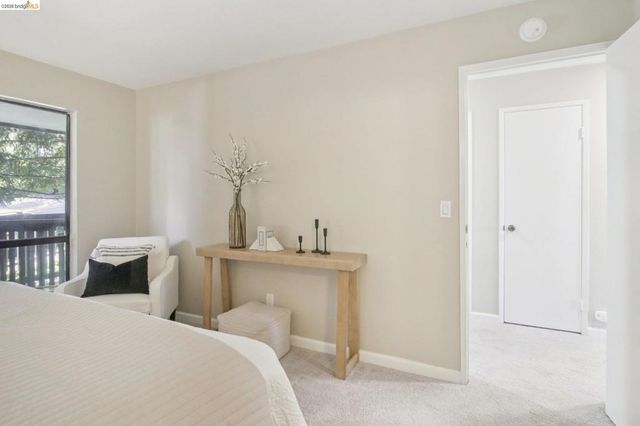 16363 Saratoga St 202E, San Leandro, CA 94578