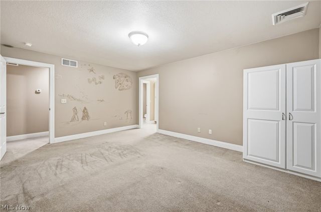 2520 Eastpoint Heights Drive SE, Howland, OH 44484