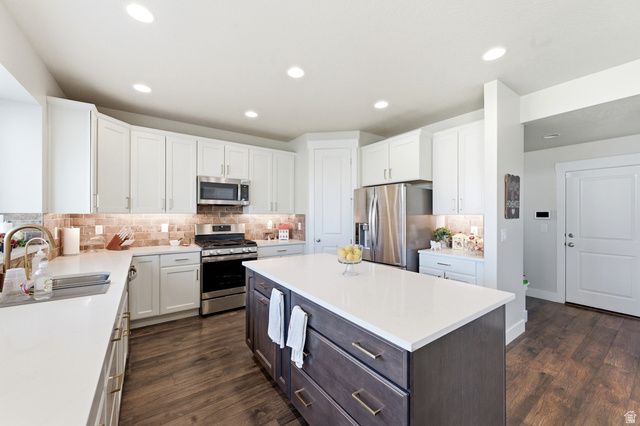 1434 W STABLE ST, Lindon, UT 84042