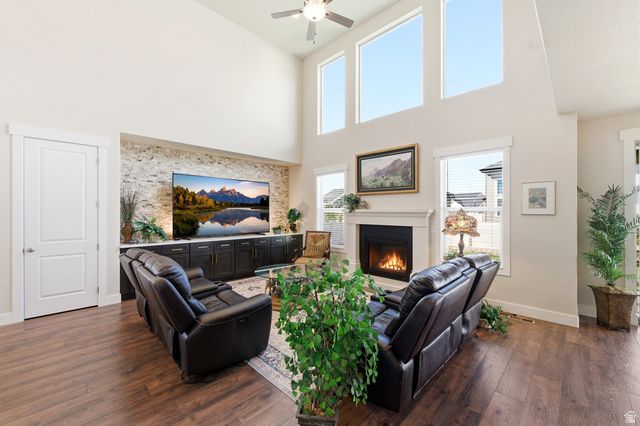 1434 W STABLE ST, Lindon, UT 84042