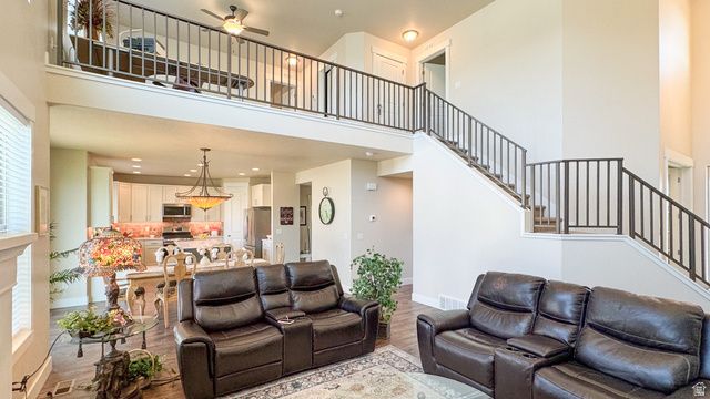 1434 W STABLE ST, Lindon, UT 84042