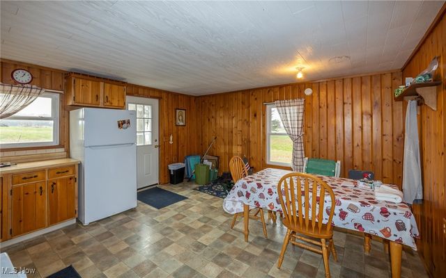 9666 Norwalk Road, Litchfield, OH 44253