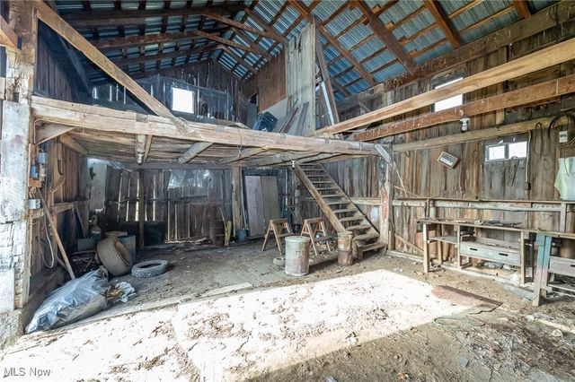 9666 Norwalk Road, Litchfield, OH 44253