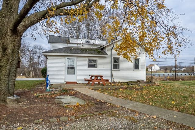 9666 Norwalk Road, Litchfield, OH 44253
