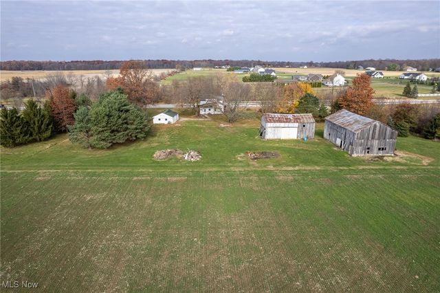 9666 Norwalk Road, Litchfield, OH 44253