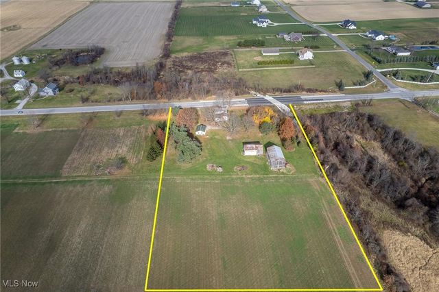 9666 Norwalk Road, Litchfield, OH 44253