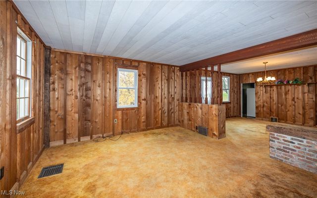 9666 Norwalk Road, Litchfield, OH 44253