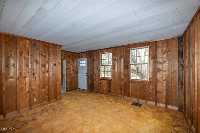 9666 Norwalk Road, Litchfield, OH 44253