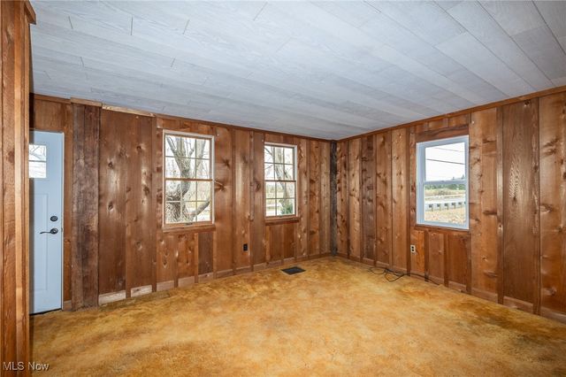 9666 Norwalk Road, Litchfield, OH 44253