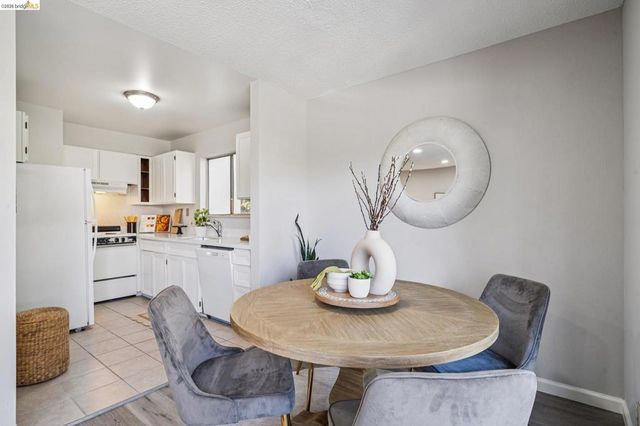 2614 Warring St 6A, Berkeley, CA 94704