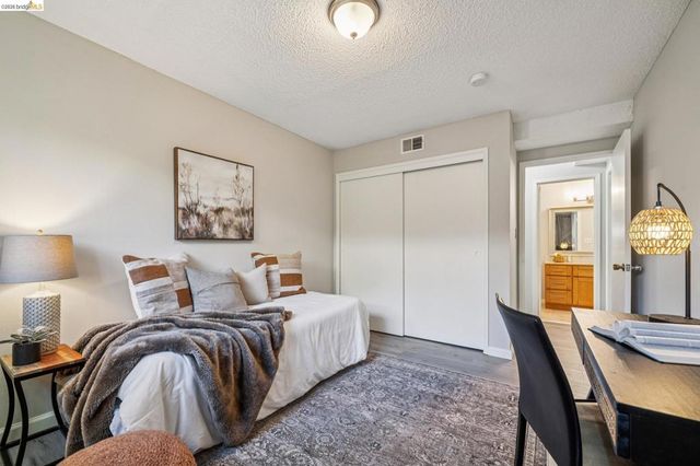 2614 Warring St 6A, Berkeley, CA 94704