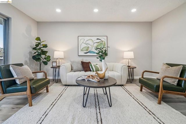 2614 Warring St 6A, Berkeley, CA 94704