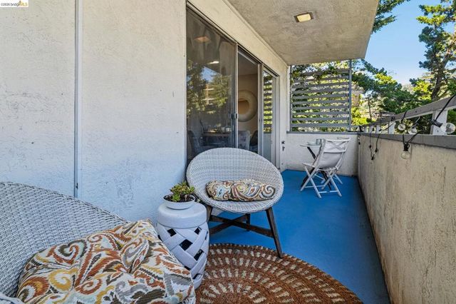 2614 Warring St 6A, Berkeley, CA 94704